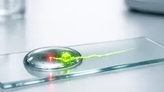 Kristalle zeichnen per Laser: wie Gold-Nanopartikel Kristallisation auf Knopfdruck starten